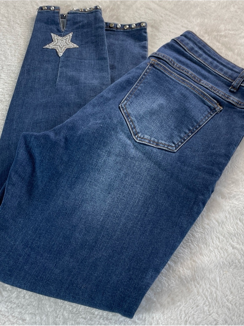 Women’s Orly Jeans High Rise Straight Ankle Size 8 Rhinestones Distressed